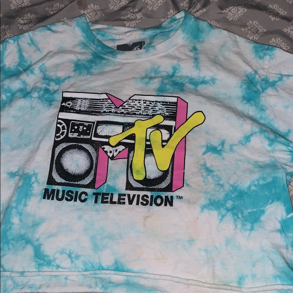 MTV crop top